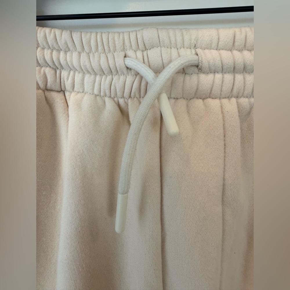 Communal Cowboy Set - Cream ‘Even Cowgirls Get The Blues’ Hoodie & Sweatpant - Picture 9 of 12